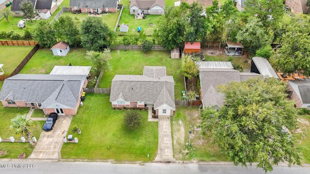 15417 Glen Drive, Biloxi, MS 39532