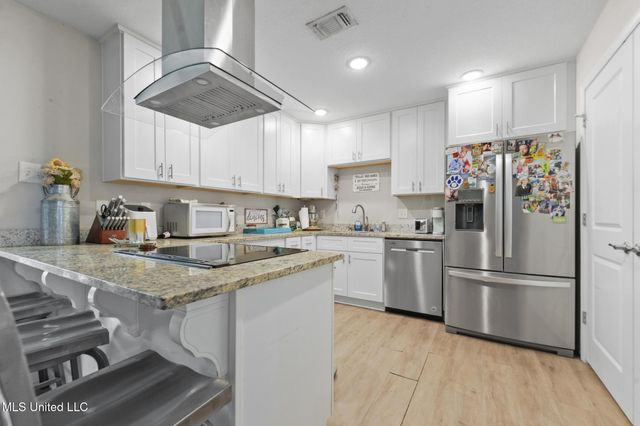 15417 Glen Drive, Biloxi, MS 39532