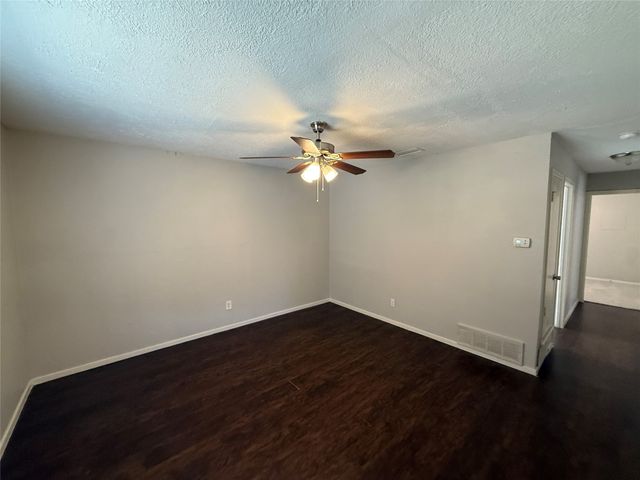 4250 Wiley College Drive, Dallas, TX 75241