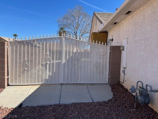 2808 Mountain Violet Court, Las Vegas, NV 89108