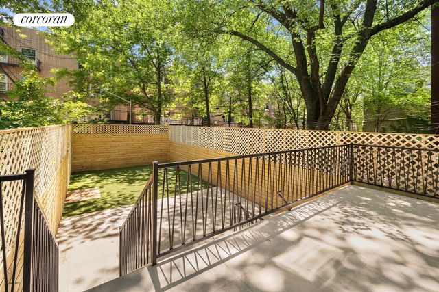 720A QUINCY Street, New York City, NY 11221