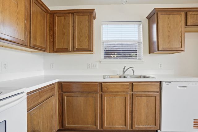 9625 Orinda Drive, Fort Worth, TX 76108