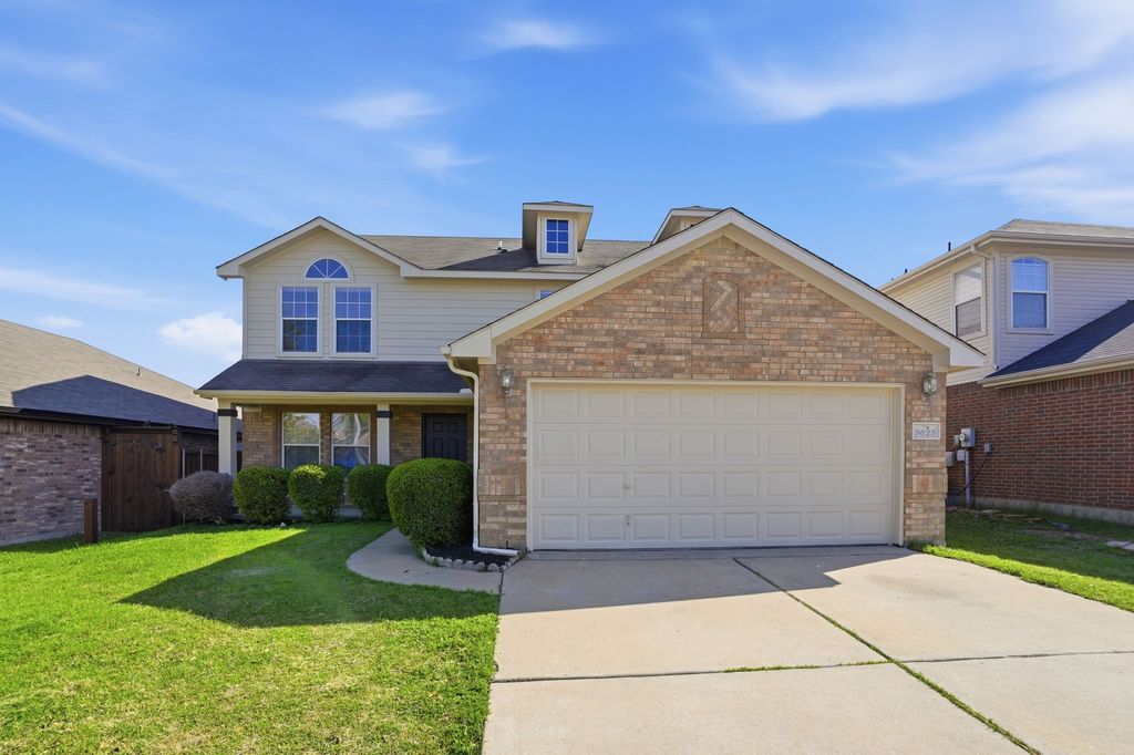 9625 Orinda Drive, Fort Worth, TX 76108