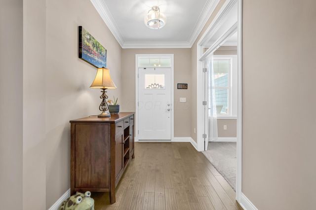 5505 Holiston Court, Galena, OH 43021