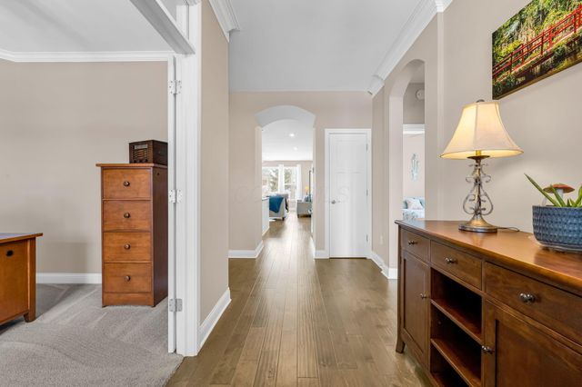 5505 Holiston Court, Galena, OH 43021