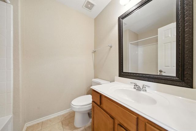 18123 Hillock Glen Lane, Cypress, TX 77429