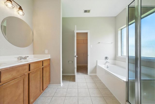 18123 Hillock Glen Lane, Cypress, TX 77429