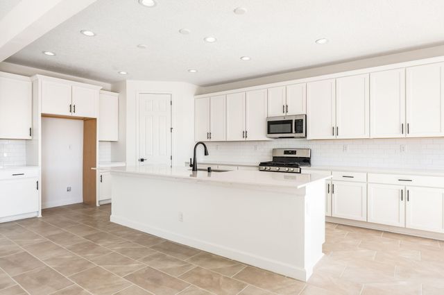 3364 Wolf Tail Loop NE, Rio Rancho, NM 87144