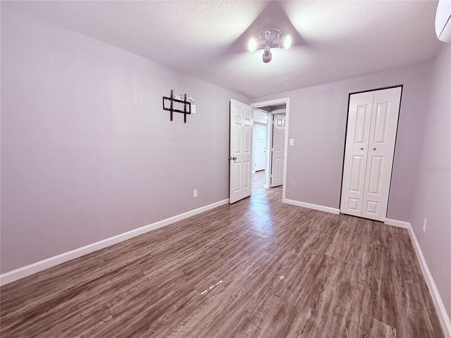 4514 W FERN STREET, Tampa, FL 33614