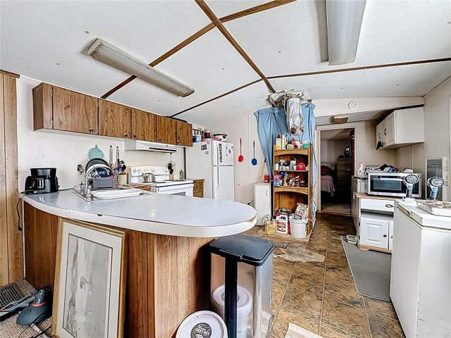 20434 NE 143RD PLACE, Salt Springs, FL 32134