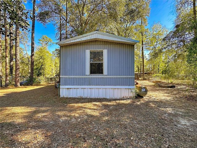 20434 NE 143RD PLACE, Salt Springs, FL 32134