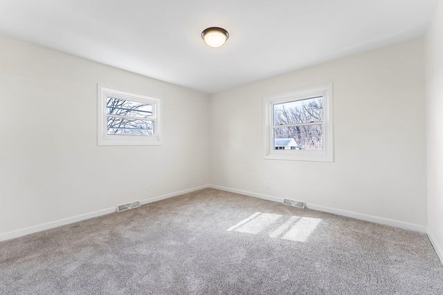 2627 Westwood Place, Davenport, IA 52804