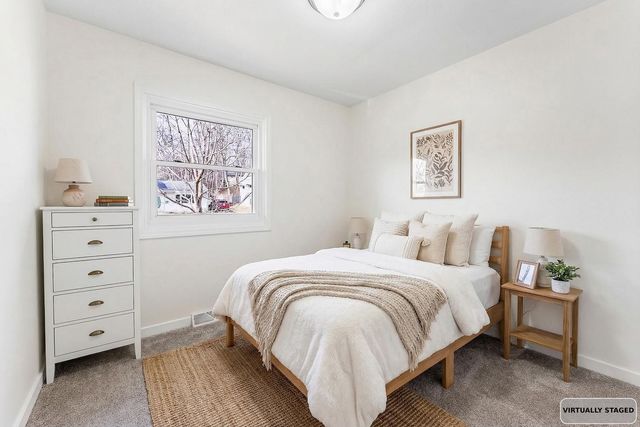 2627 Westwood Place, Davenport, IA 52804