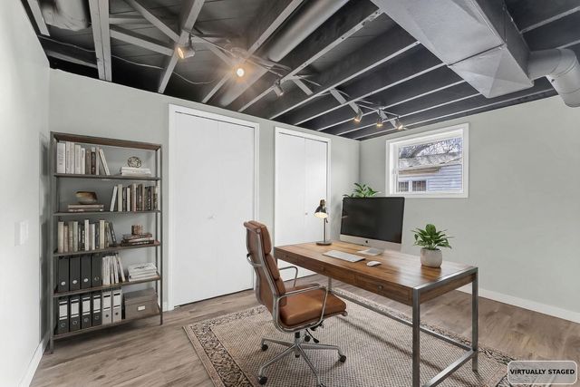 2627 Westwood Place, Davenport, IA 52804