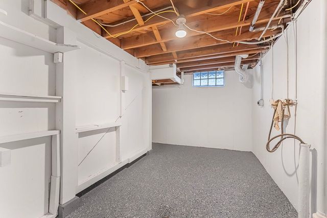 2627 Westwood Place, Davenport, IA 52804