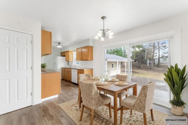 2627 Westwood Place, Davenport, IA 52804