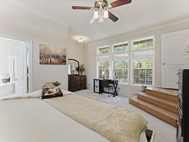 201 Coach House Circle, Fort Worth, TX 76108