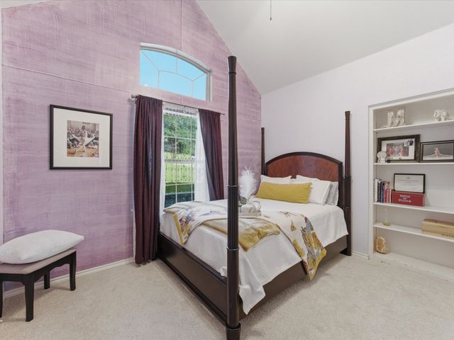 201 Coach House Circle, Fort Worth, TX 76108