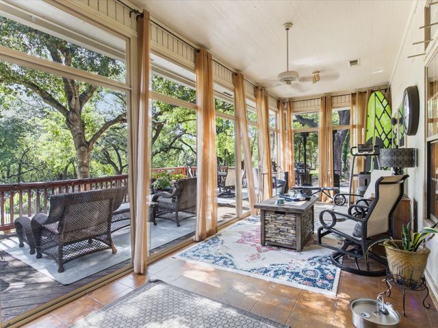 201 Coach House Circle, Fort Worth, TX 76108