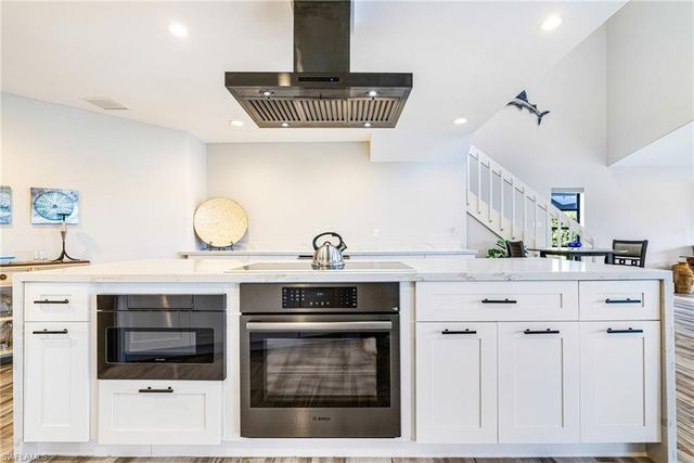 1911 SE 32nd TER, Cape Coral, FL 33904