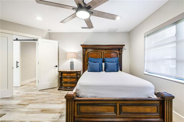 1911 SE 32nd TER, Cape Coral, FL 33904