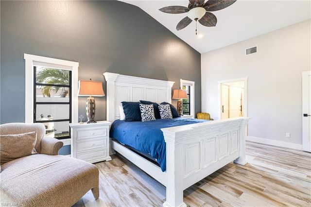 1911 SE 32nd TER, Cape Coral, FL 33904