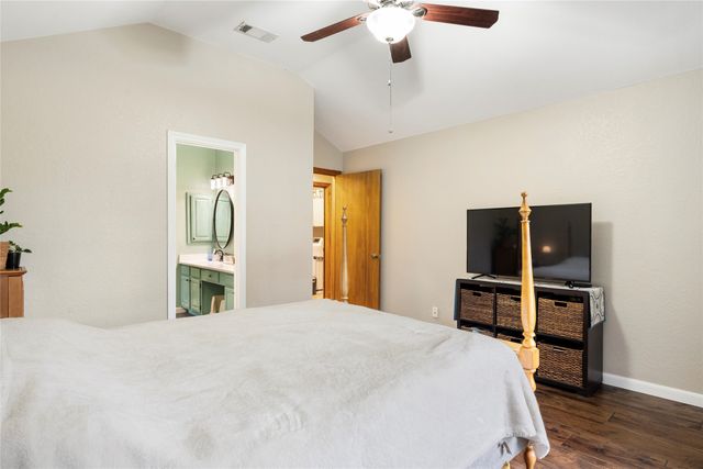 2002 Lansdown Drive, Carrollton, TX 75010