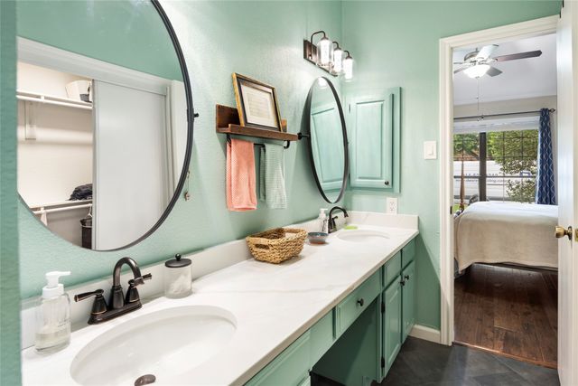 2002 Lansdown Drive, Carrollton, TX 75010