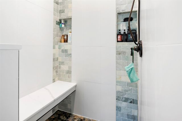 2002 Lansdown Drive, Carrollton, TX 75010