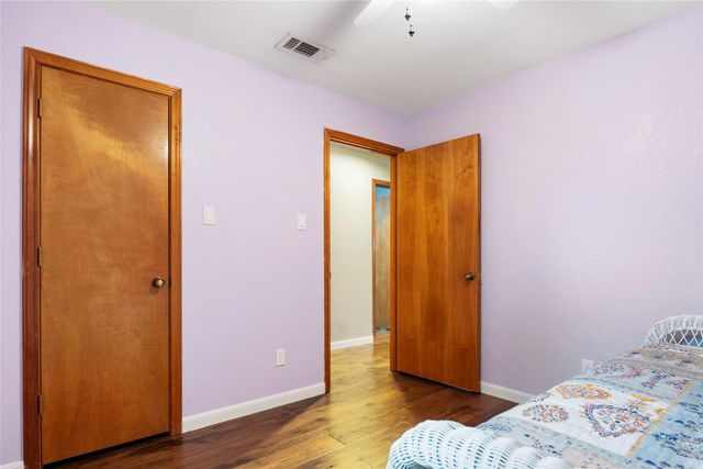 2002 Lansdown Drive, Carrollton, TX 75010