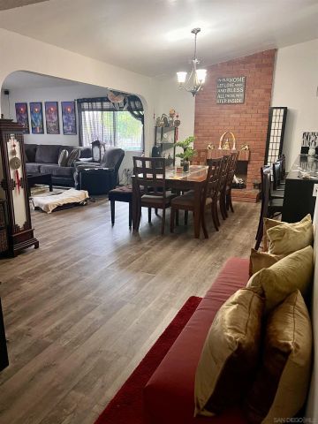 1374 Leaf Terrace, San Diego, CA 92114