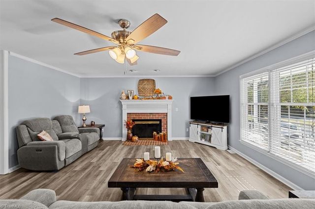 209 Ariel Farm Road, Greensboro, NC 27455