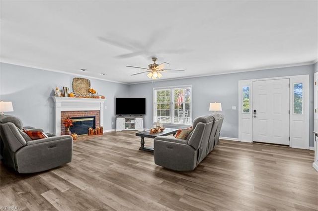 209 Ariel Farm Road, Greensboro, NC 27455