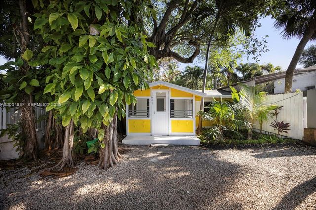 3041 Calusa Street, Coconut Grove, FL 33133