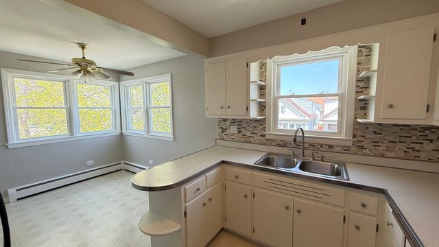 3658 N Laramie Avenue 2, Chicago, IL 60630