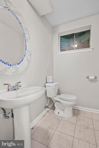8510 THAMES ST, Springfield, VA 22151