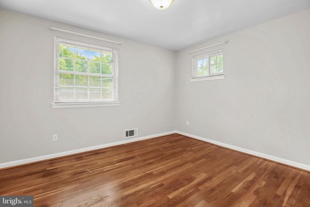 8510 THAMES ST, Springfield, VA 22151