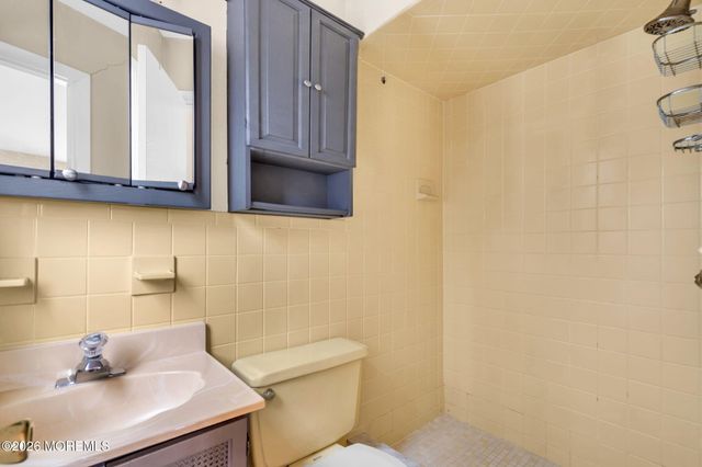 1893 Lookout Drive, Toms River, NJ 08753