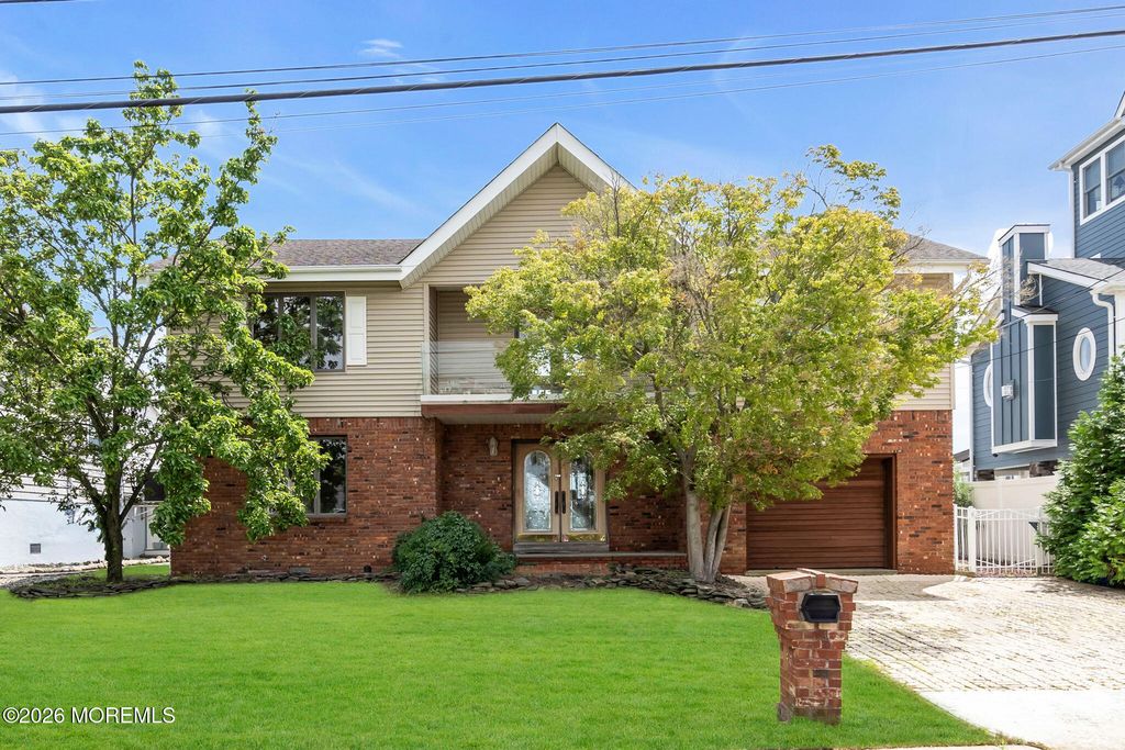 1893 Lookout Drive, Toms River, NJ 08753