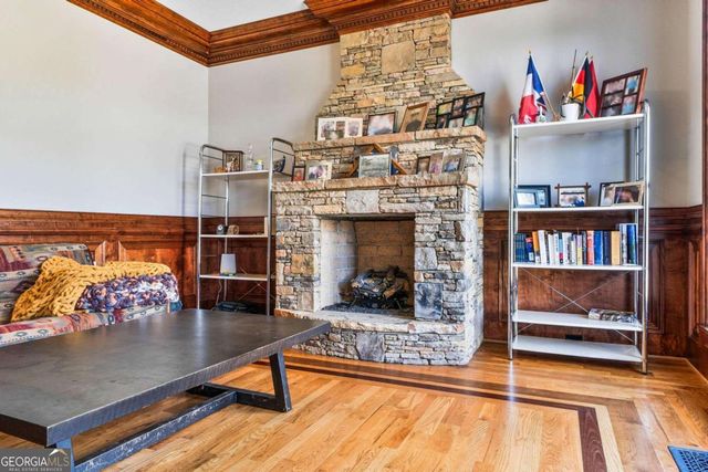 956 Al Roberts Road, Senoia, GA 30276