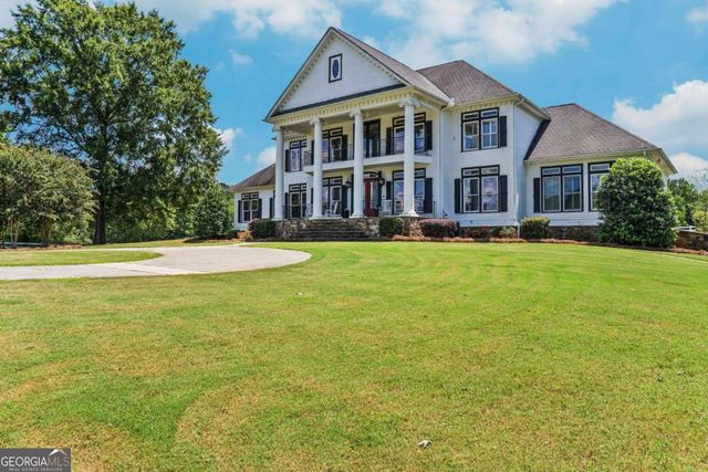 956 Al Roberts Road, Senoia, GA 30276