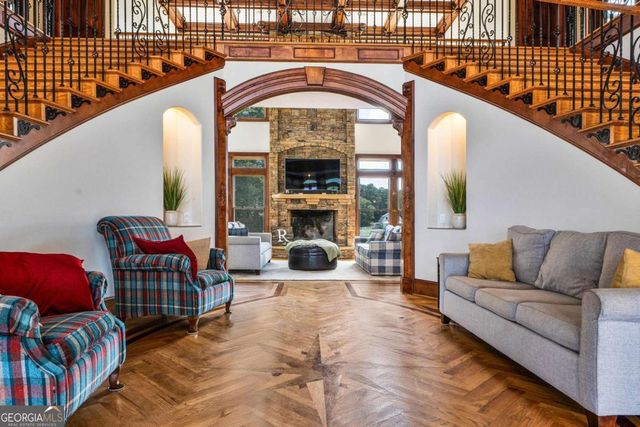 956 Al Roberts Road, Senoia, GA 30276