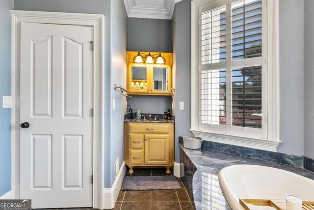 956 Al Roberts Road, Senoia, GA 30276