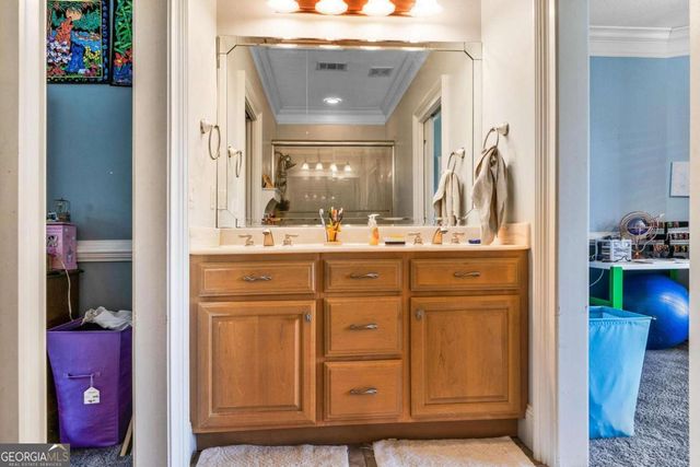 956 Al Roberts Road, Senoia, GA 30276