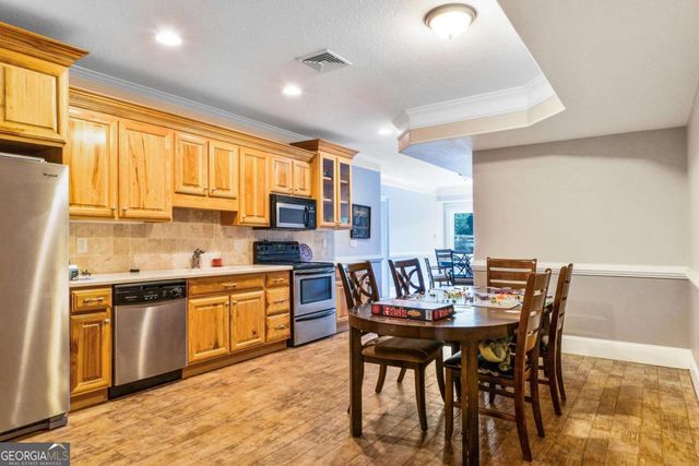 956 Al Roberts Road, Senoia, GA 30276