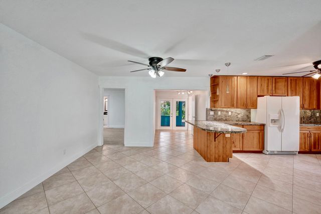 5081 SW 29TH Way, Dania Beach, FL 33312