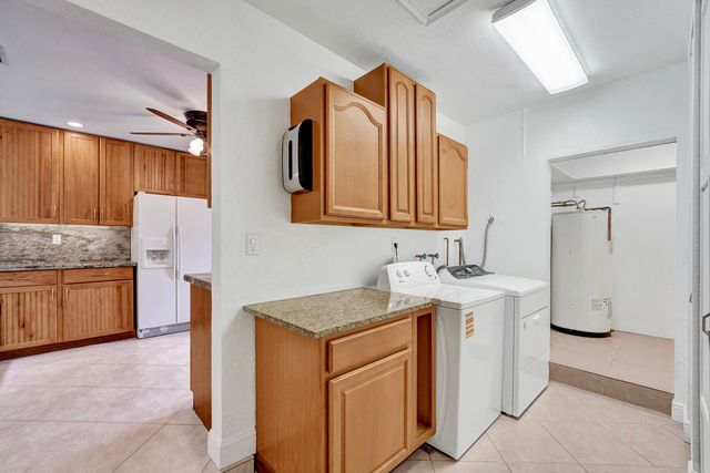 5081 SW 29TH Way, Dania Beach, FL 33312