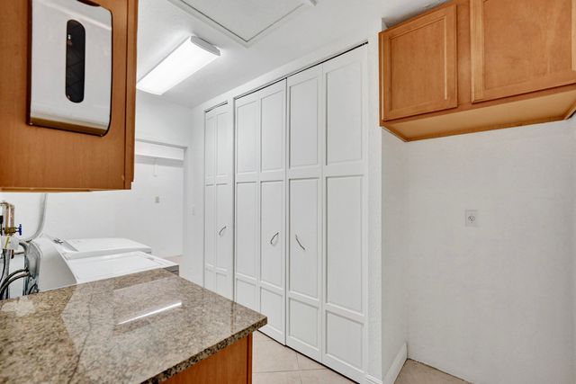5081 SW 29TH Way, Dania Beach, FL 33312
