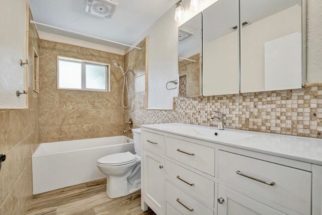 5081 SW 29TH Way, Dania Beach, FL 33312