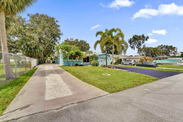 5081 SW 29TH Way, Dania Beach, FL 33312